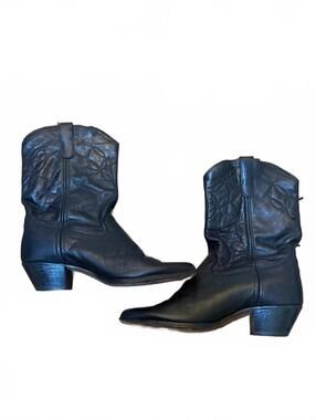 Laredo Black fridge women’s cowboy boots size 9